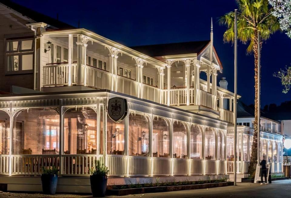 Paradise On The Strand Russell Exterior foto